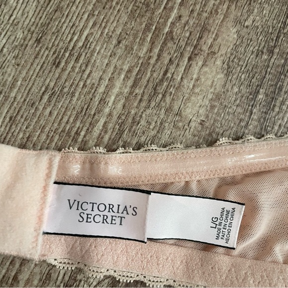 Victoria's Secret Tan Lace Strapless Bra Size Large - Picture 4 of 4